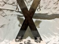 【可動フィギュア用に】「1/12 磔刑台（ブラッククローム調）」発売決定【追記】の画像