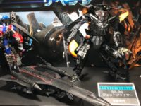 【東京コミコン】トランスフォーマーSS「ジェットファイアー」「メガトロン」「オプティマスプライム」ほか新作展示の画像