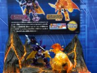 【ダンボール戦機】LBX「ジ・エンペラー」「アキレス Vモード」プラモデル リミテッドクリアver. 抽選限定【東京おもちゃショー】の画像