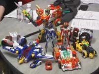 新TVアニメ「トミカ絆合体 アースグランナー」玩具情報が公式HPに掲載の画像