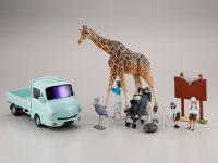 【海洋堂】ARTPLA「観光客とキリンセット」「飼育員とライオンセット」プラモデル 予約開始の画像