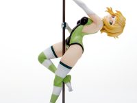 【戦姫絶唱シンフォギア】ホビーストック「暁切歌 ギアインナー ver.」「「雪音クリス」(再販)」フィギュア 明日予約開始の画像