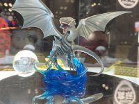 【遊戯王】MONSTERS CHRONICLE「青眼の白龍」「インセクト女王」フィギュア 試作展示の画像