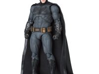マフェックス「バットマン (ZACK SNYDER’S JUSTICE LEAGUE Ver.)」可動フィギュア 本日予約開始の画像