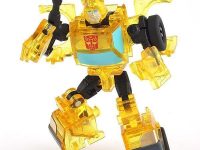 【明日発売・画像追加】書籍「トランスフォーマーFANBOOK2024」特別付録「バンブルビー（クリアver.）」の画像