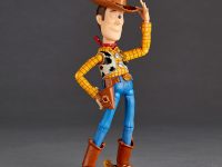 【トイ・ストーリー】リボルテック「ウッディ Ver.2.0」可動フィギュア【Amazon予約開始】の画像