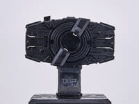 【仮面ライダーギーツ】「レイズバックル ディスプレイ台座」予約開始の画像