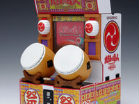 【可動フィギュア用に】WAVE「1/12スケール 太鼓の達人［初代］アーケード筐体」プラモデル【30日再販予約開始】の画像