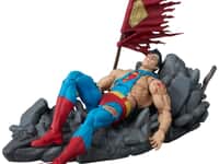 【DCコミックス】マフェックス「スーパーマン(デス・オブ・スーパーマン)」「ドゥームズデイ(デス・オブ・スーパーマン)」可動フィギュア【予約開始】の画像