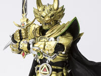 【牙狼<GARO>】S.H.Figuarts(真骨彫製法)「黄金騎士ガロ(冴島鋼牙)GARO 20th Anniversary Ver.」明日16時プレバン受注開始の画像