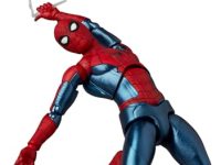 マフェックス「スパイダーマン NEW RED & BLUE SUIT」可動フィギュア 予約開始の画像